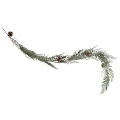 Christmas Berry Nordic Noel Garland 1.9m